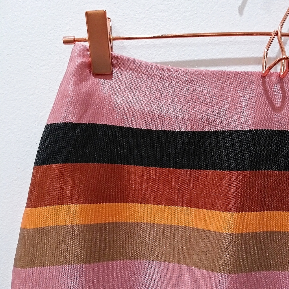 H&M Contemporary Skirt - Picture 3 of 4